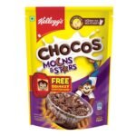 Kellogg's Chocos Moons & Stars with Free Squeezy Sanitiser Band for Kids | Whole Grain | Source of Fibre | High in Calcium & Protein | with 10 Essential Vitamins & Minerals, Breakfast Cereals | 375g - Fast Shipping to USA & Canada