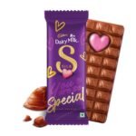 Cadbury Dairy Milk Silk Heart Blush Valentine's Gift Pack Chocolate Bar, 150 g - Fast Shipping to USA & Canada