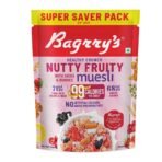 Bagrry's Healthy Crunch Nutty Fruity Muesli with Seeds, Nuts & Berries 1kg Pouch| 78% Fruit, Nuts,Grains & Seeds| No artificial colours - Fast Shipping to USA & Canada