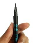 Aklaris Eyeliner, Bold Black Color, Shining And Bright, Lasts 24 Hours, Smooth Application, Shimmery Finish - Fast Shipping to USA & Canada - Image 3