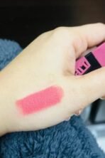 Aklaris Personi Matte Lipstick Long-Lasting, Richly Pigmented & Moisturizing Formula, Vibrant Shades for All-Day Wear, Perfect for Every Occasion - Multicolor (Light pink, Standard) - Fast Shipping to USA & Canada - Image 5
