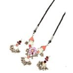 NAITRI | Handcrafted Traditional Necklace Set with Earrings - Fast Shipping to USA & Canada - Image 2