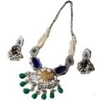 NAITRI | Handcrafted Traditional Necklace Set with Earrings - Fast Shipping to USA & Canada - Image 2
