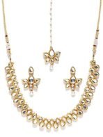 Karatcart Kundan Jewellery Set for Women - Fast Shipping to USA & Canada - Image 4