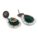 NAITRI | Handcrafted Traditional Earrings - Fast Shipping to USA & Canada - Image 3