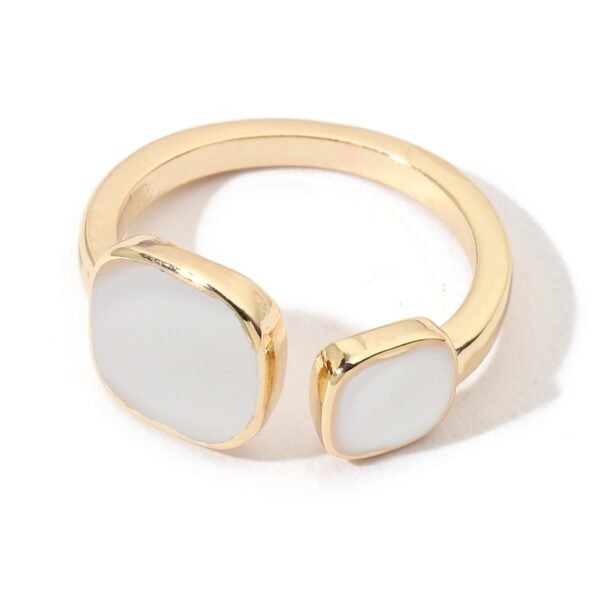 SALTY Beauty Bliss Butterfly Finger Ring for Women - Fast Shipping to USA & Canada