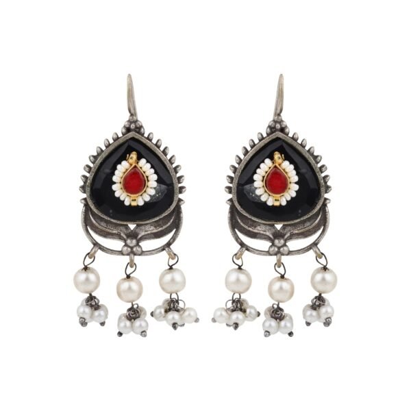 NAITRI | Handcrafted Traditional Earrings - Fast Shipping to USA & Canada