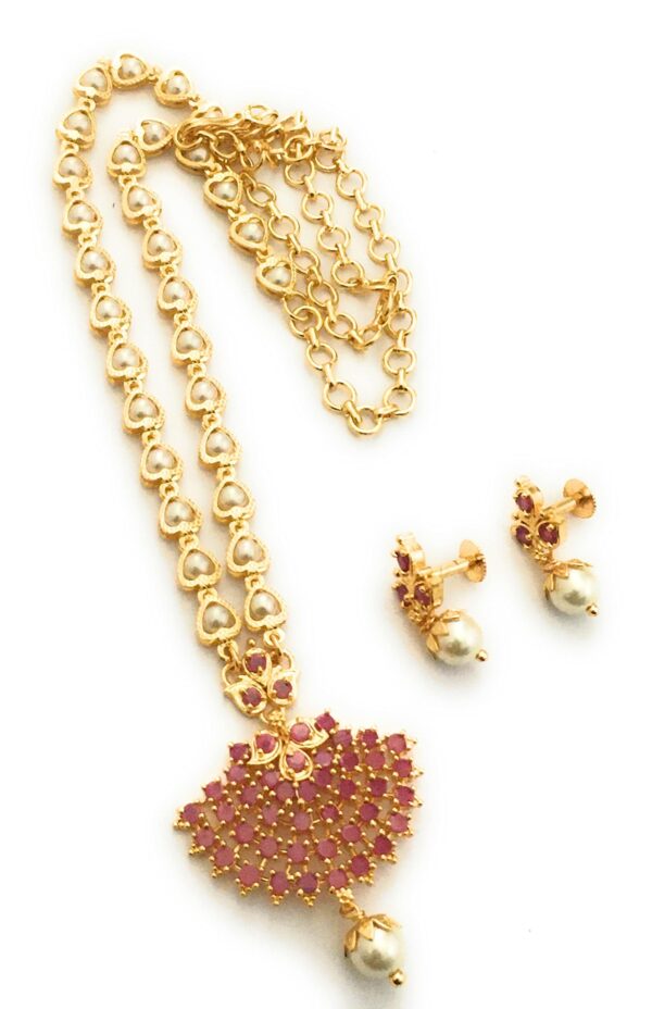 Sasitrends Gold Plated Brass 18 Inches Short Pearl Chain with Small Pendant and Tiny Earrings for Women & Girls - Fast Shipping to USA & Canada
