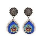NAITRI | Handcrafted Traditional Earrings - Fast Shipping to USA & Canada