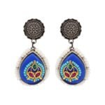 NAITRI | Handcrafted Traditional Earrings - Fast Shipping to USA & Canada
