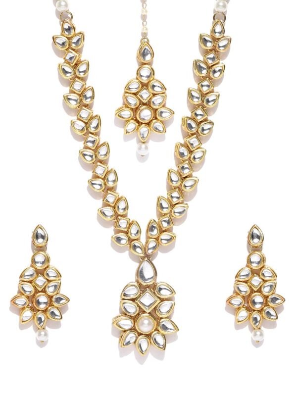 Karatcart White Pearl Gold-Plated Handcrafted Kundan Stone-Studded Choker Jewellery Set for Women - Fast Shipping to USA & Canada