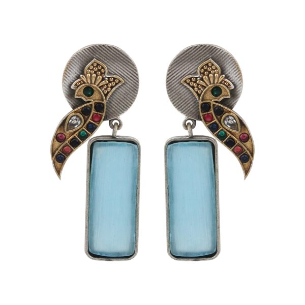 NAITRI | Handcrafted Traditional Earrings - Fast Shipping to USA & Canada