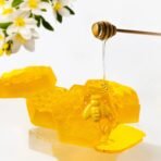 Sage & Herbs Honey Bee Soap (Glycerine) - Fast Shipping to USA & Canada - Image 2