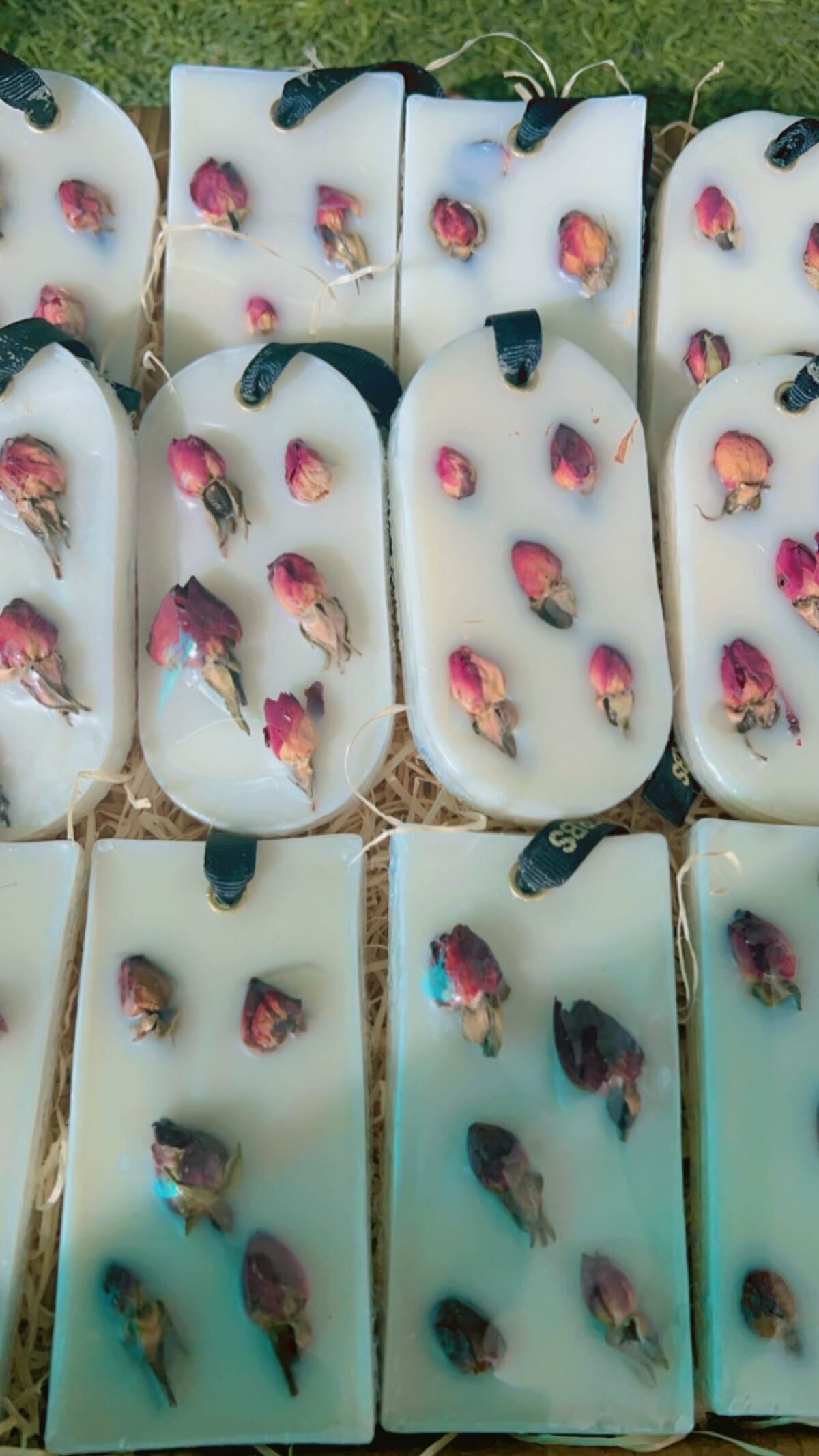 Sage & Herbs Rose Buds - Aroma Wax Sachet - Fast Shipping to USA & Canada - Image 3