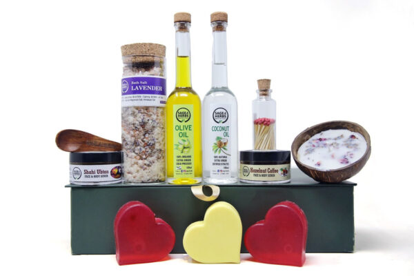 Sage & Herbs Heartful Indulgence Gift Box - Fast Shipping to USA & Canada