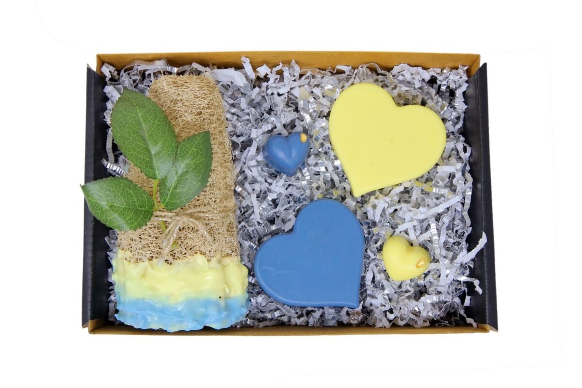 Sage & Herbs Sweetheart Mini Soap Set - Fast Shipping to USA & Canada - Image 2