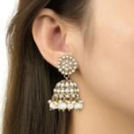 I Jewels Gold Plated Kundan Pearl Choker Necklace, Earrings & Maang Tikka Set - Fast Shipping to USA & Canada - Image 7