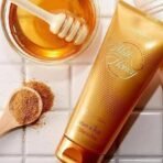 Oriflame Milk & Honey Gold smoothing Sugar Scrub - Fast Shipping to USA & Canada - Image 3