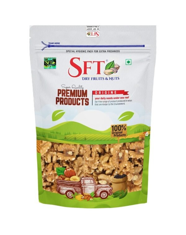 SFT Pure Walnuts/Akhrot California, 200g, Crunchy Nuts, Rich in Dietary Fibre, Protein & Magnesium - Fast Shipping to USA & Canada