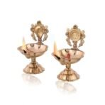 Craftvatika Pure Brass Shanku Chakra kuber Diya Diwali Decoration Item for Home Decor - Brass shanku chakra diya vilakku for puja Room & Office Decor, Living Room, Diwali Festival Gift Item (Set of 2) - Fast Shipping to USA & Canada - Image 4
