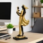 Xtore Lavish Golden Black Resin Couple Statue with Child for Home Decor (Pack of 1, Black & Golden) - Fast Shipping to USA & Canada - Image 5