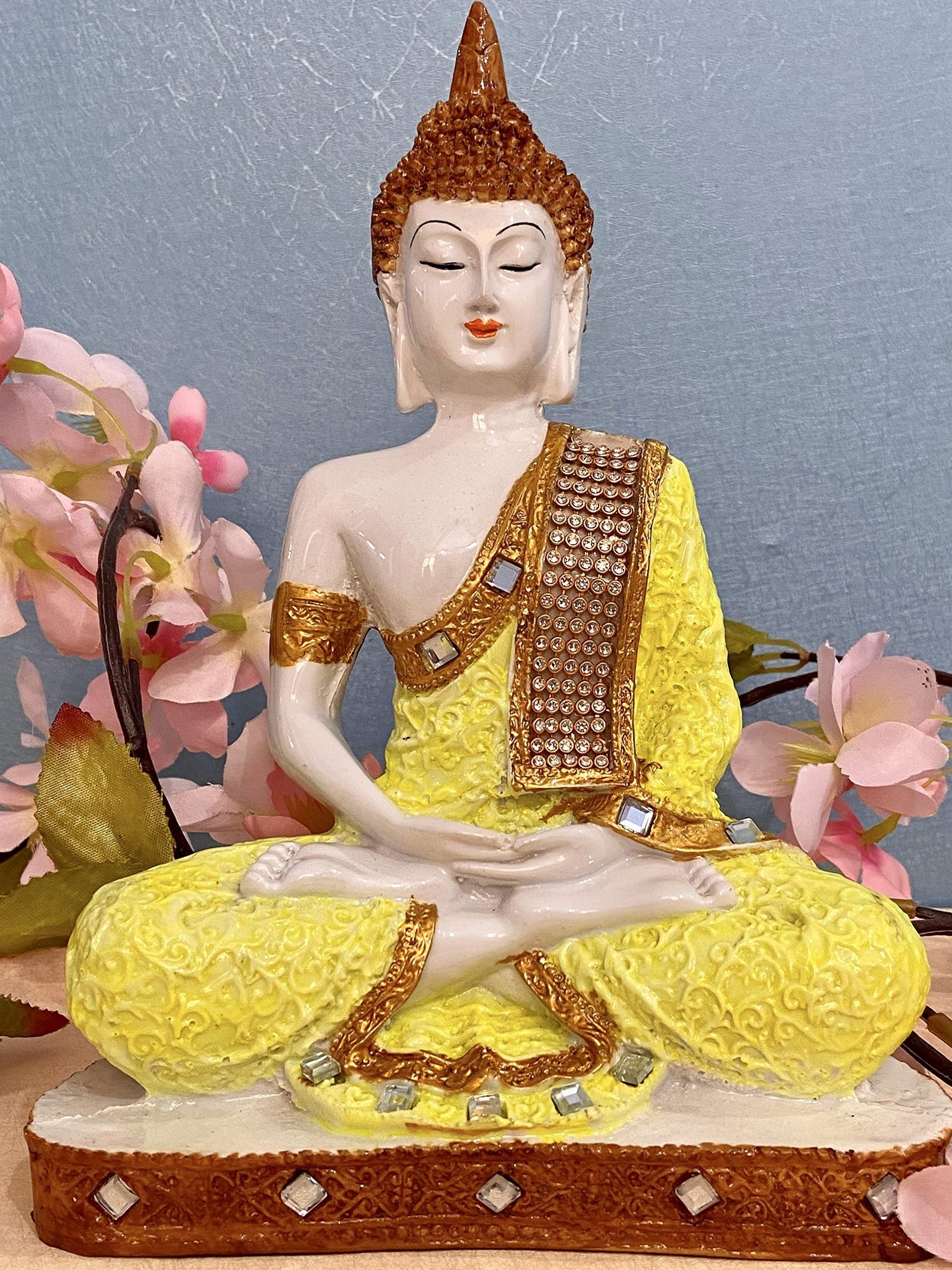 91SzR7JDexL-1.jpg Global Grabbers Polyresin Sitting Buddha Idol Statue Showpiece for Home Decor Decoration Gift Gifting Items (YEL_WT/GL) - Fast Shipping to USA, Canada & India - Image 1