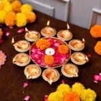CraftVatika Iron Urli Bowl for Home Decor Decorative Diya Flower Shape Flower | Diwali Decoration Items for Home - Handcrafted Bowl for Floating Flowers and Tea Light Candles Home, Pack of 1 (Gold) - Fast Shipping to USA & Canada